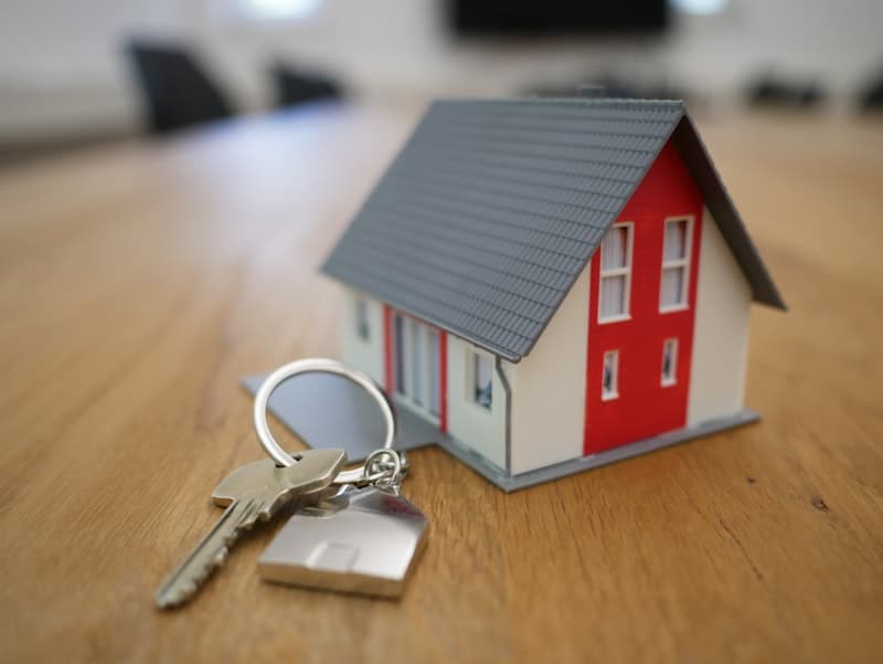 Beginner’s Guide to Buying and Renting Property in Pakistan