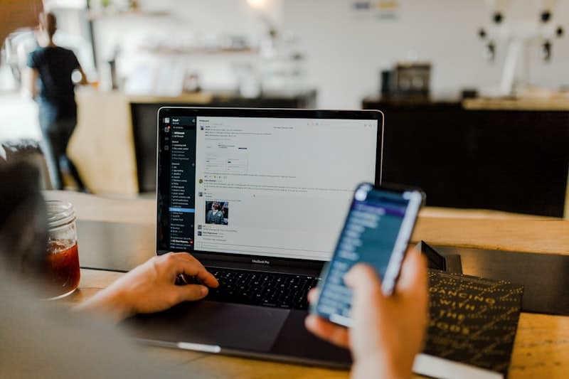 Safe Trading on Classified Platforms: Buyer & Seller Protection Rules