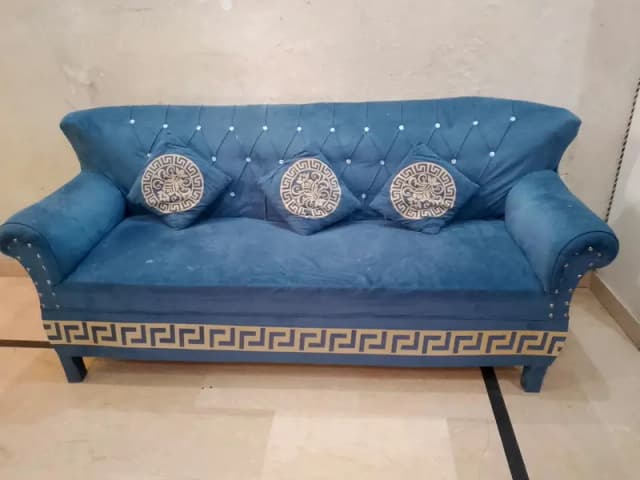 5 Seater sofa