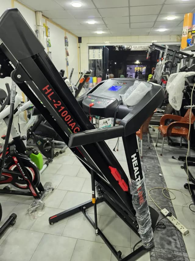 treadmils. (0303 9574023). ellapticals. massage chair. gym cycles. home gym