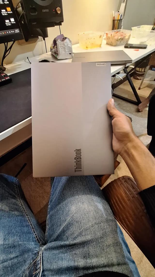 LENOVO THINKBOOK 14 G6 8GB | 512GB | Only 100 cycle count
