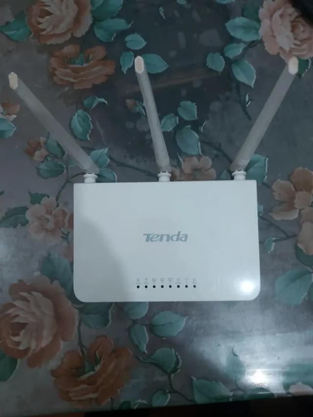 Tenda Router