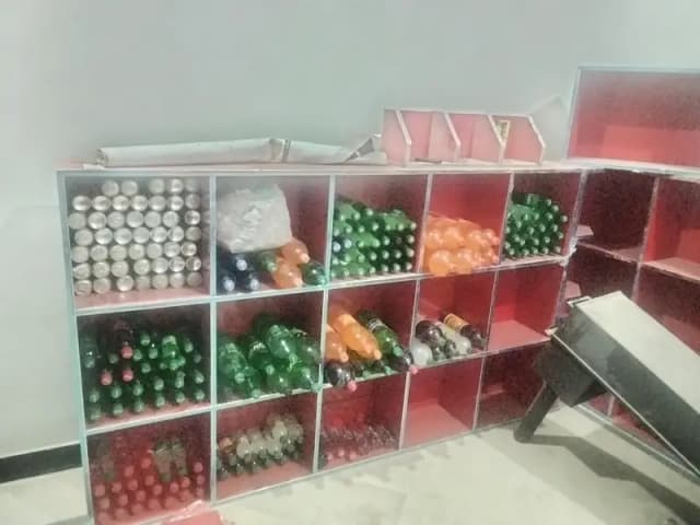 display counter in good condition all ok