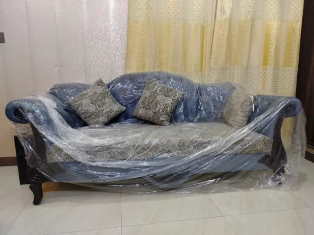 5 Seater Sofa Set  – Excellent Condition