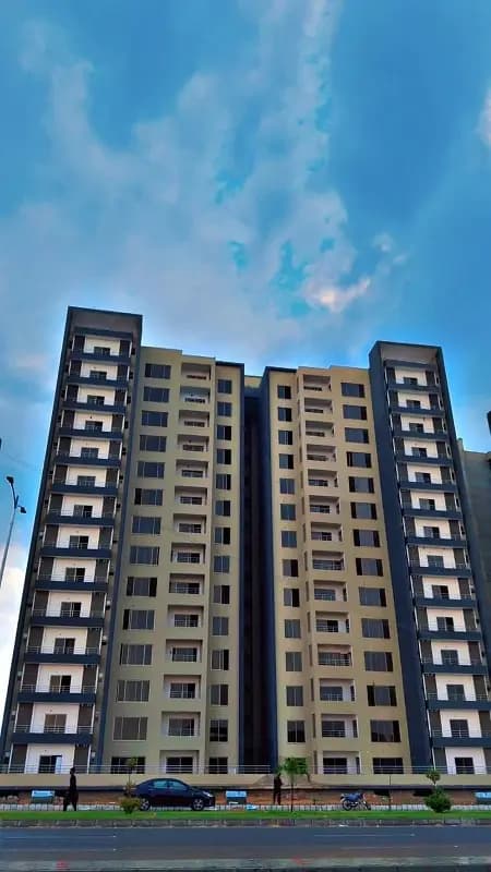 4Bed DD Flat For Rent In Askari 6 3000 Sq Fet Brand New