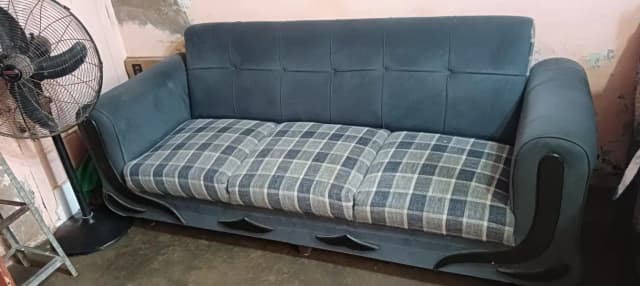 3 seater sofa for sale