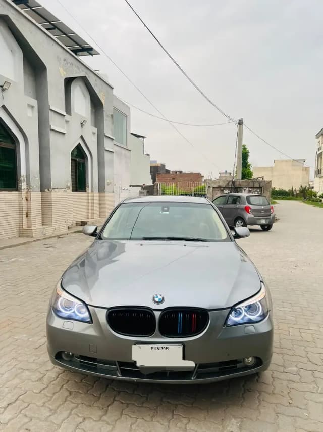 BMW 5 Series 530i