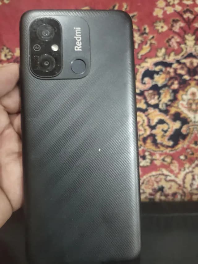 Realme Q5