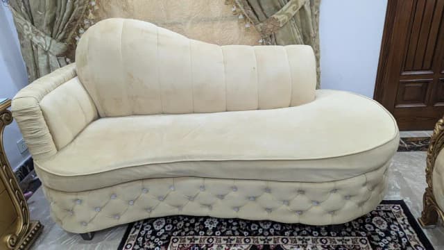 Luxury 3 Seater Velvet Sofa | Cream Beige | Excellent Condition